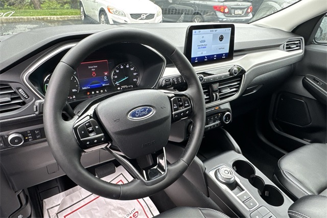 used 2022 Ford Escape Hybrid car, priced at $24,299