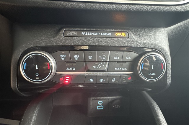 used 2022 Ford Escape Hybrid car, priced at $24,299