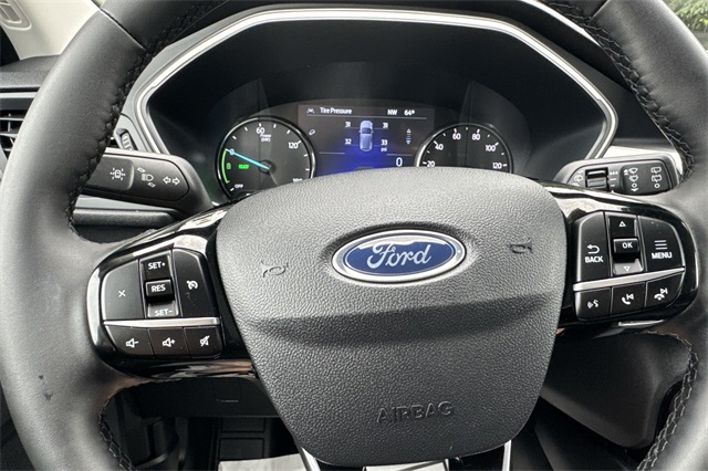 used 2022 Ford Escape Hybrid car, priced at $24,299