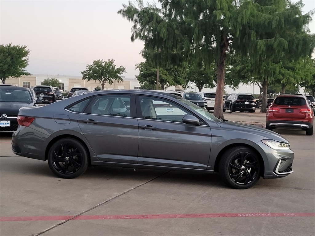 new 2025 Volkswagen Jetta car, priced at $27,530