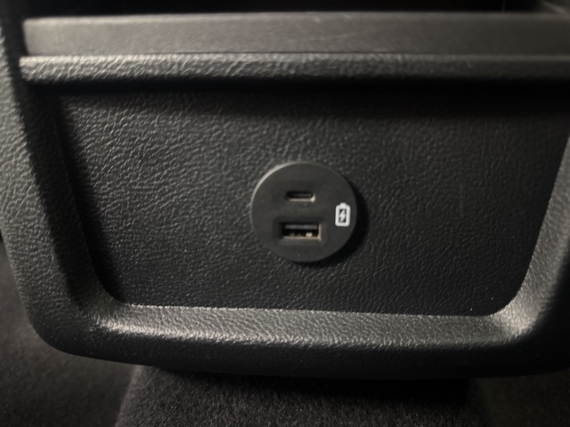 used 2022 Ford Edge car, priced at $30,513