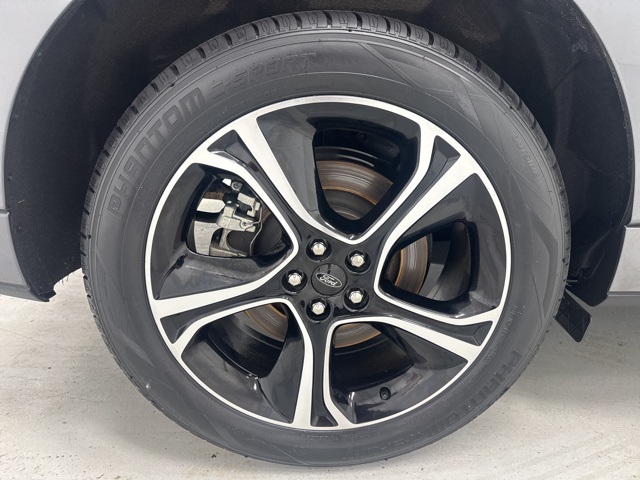 used 2022 Ford Edge car, priced at $30,513