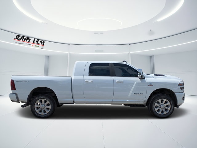 new 2025 Ram 3500 car, priced at $72,570