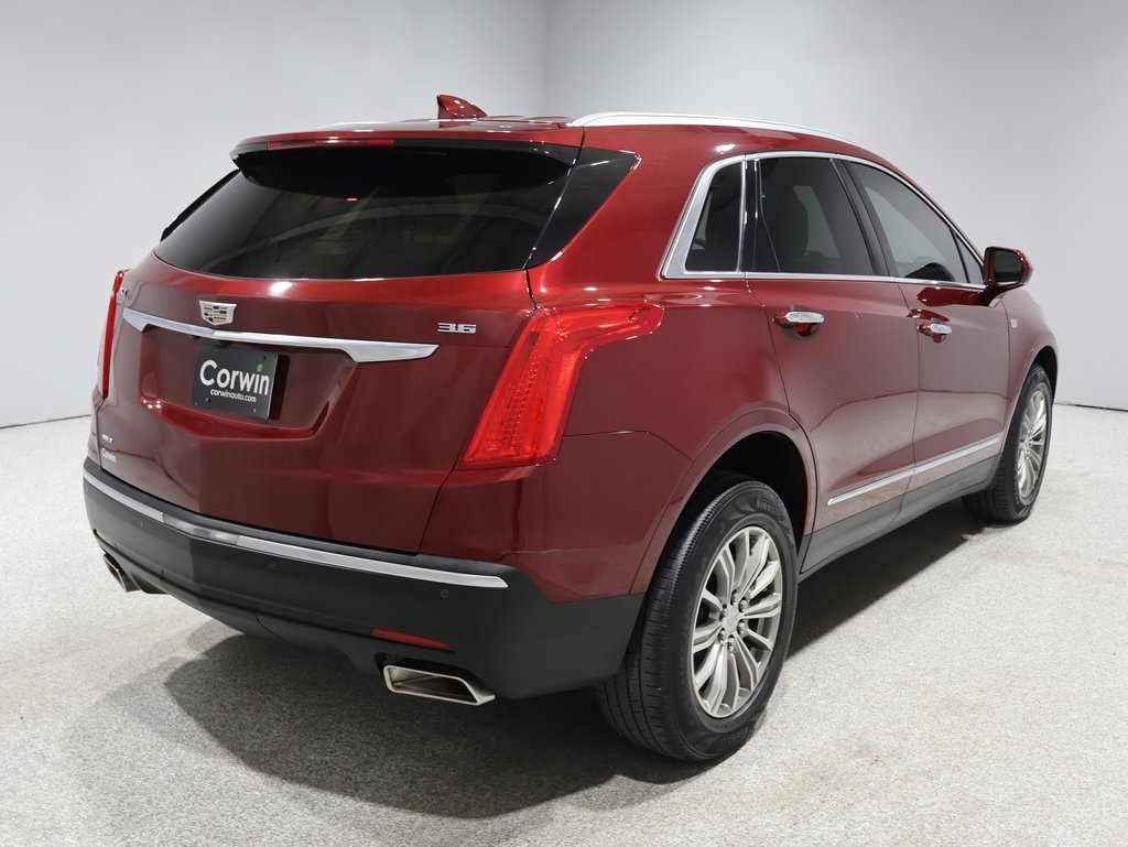 used 2017 Cadillac XT5 car, priced at $18,500