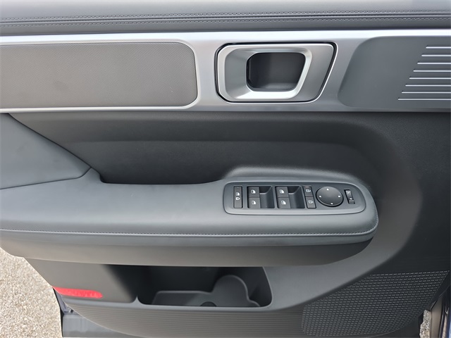 new 2025 Hyundai Santa Fe car, priced at $40,169