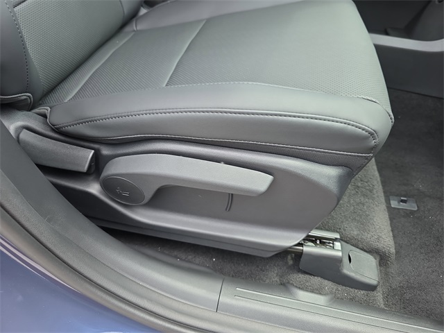 new 2025 Hyundai Santa Fe car, priced at $40,169