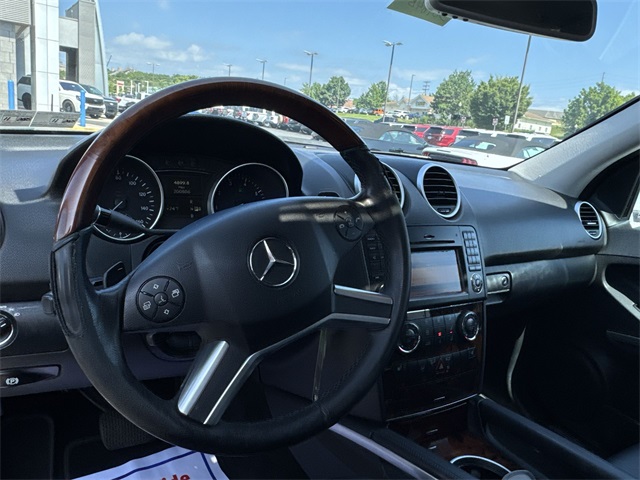 used 2010 Mercedes-Benz M-Class car, priced at $5,999