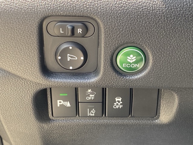 used 2022 Honda Pilot car, priced at $36,395