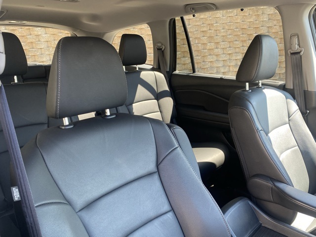 used 2022 Honda Pilot car, priced at $36,395
