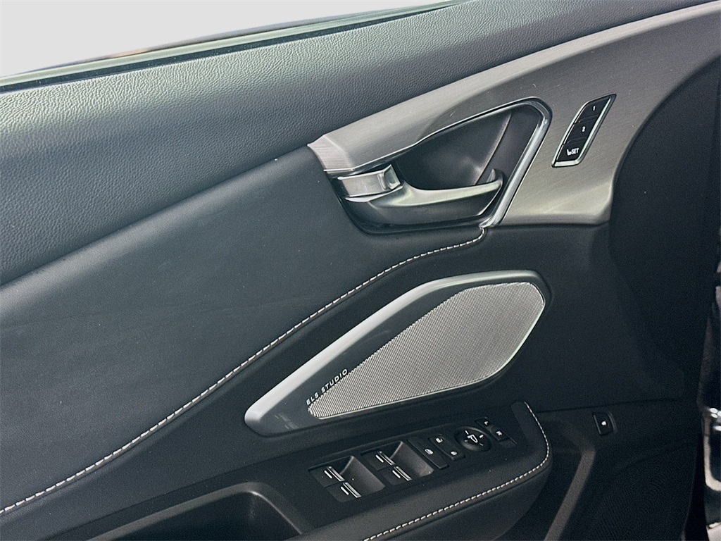 used 2023 Acura RDX car, priced at $37,999