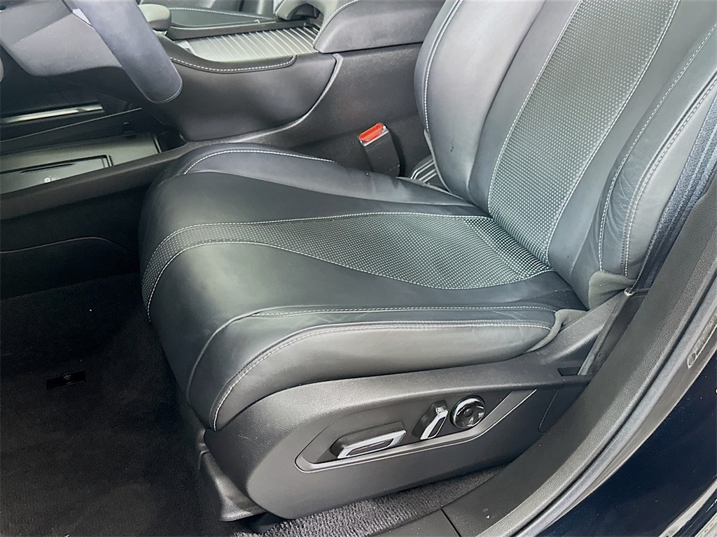 used 2023 Acura RDX car, priced at $37,999