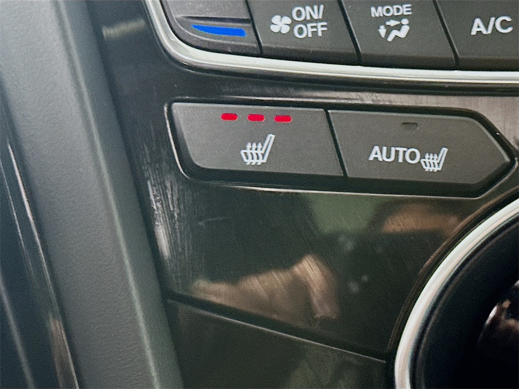 used 2023 Acura RDX car, priced at $37,999