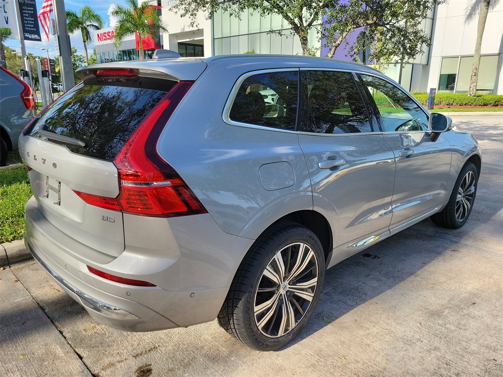 used 2022 Volvo XC60 car