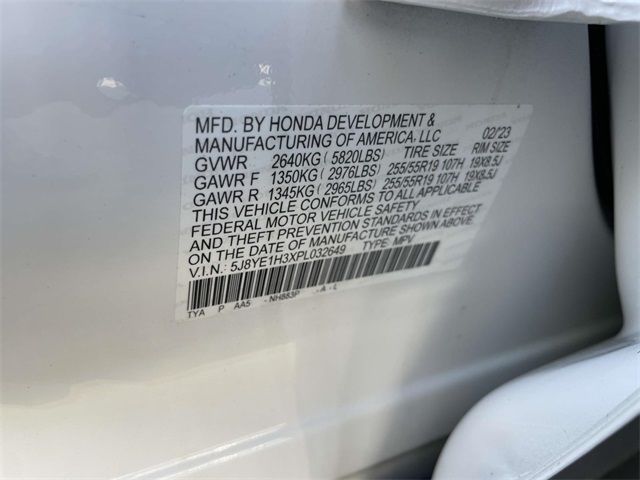 used 2023 Acura MDX car, priced at $37,376