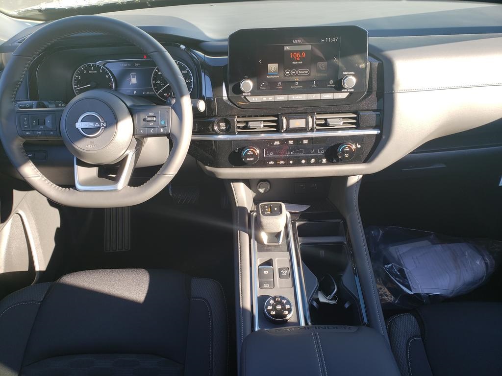 new 2025 Nissan Pathfinder car, priced at $34,887