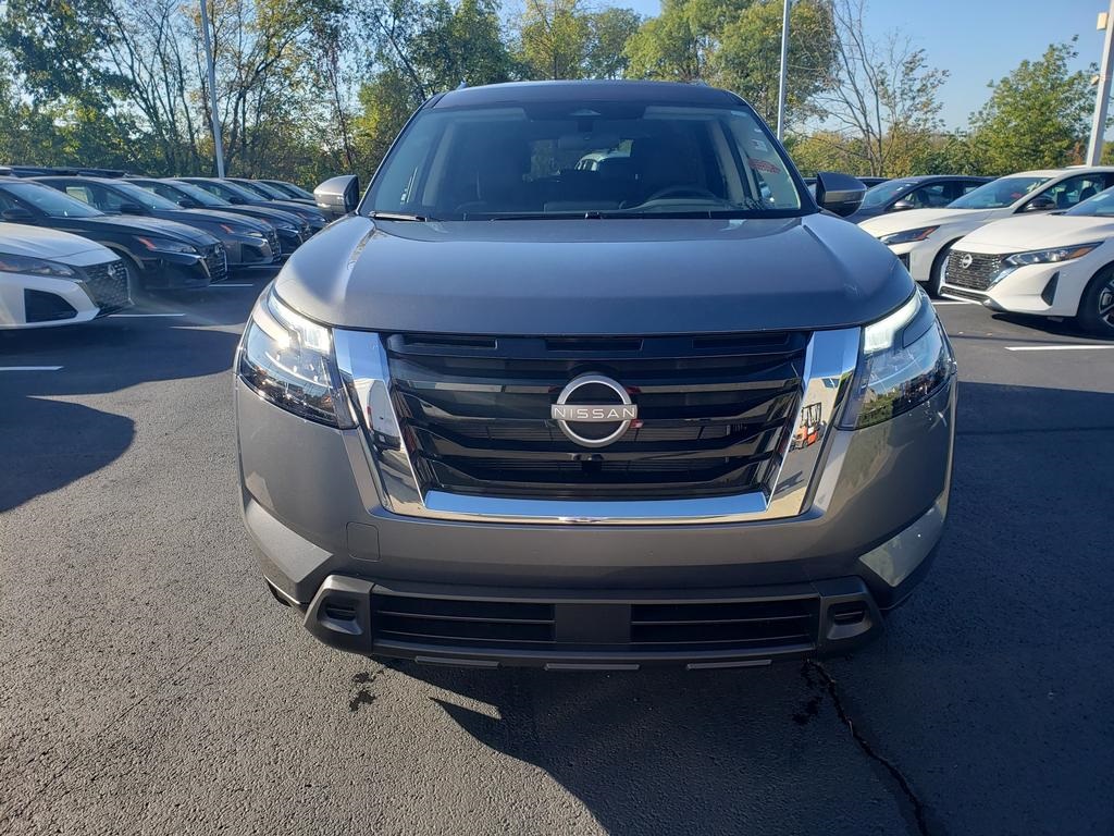 new 2025 Nissan Pathfinder car, priced at $34,887