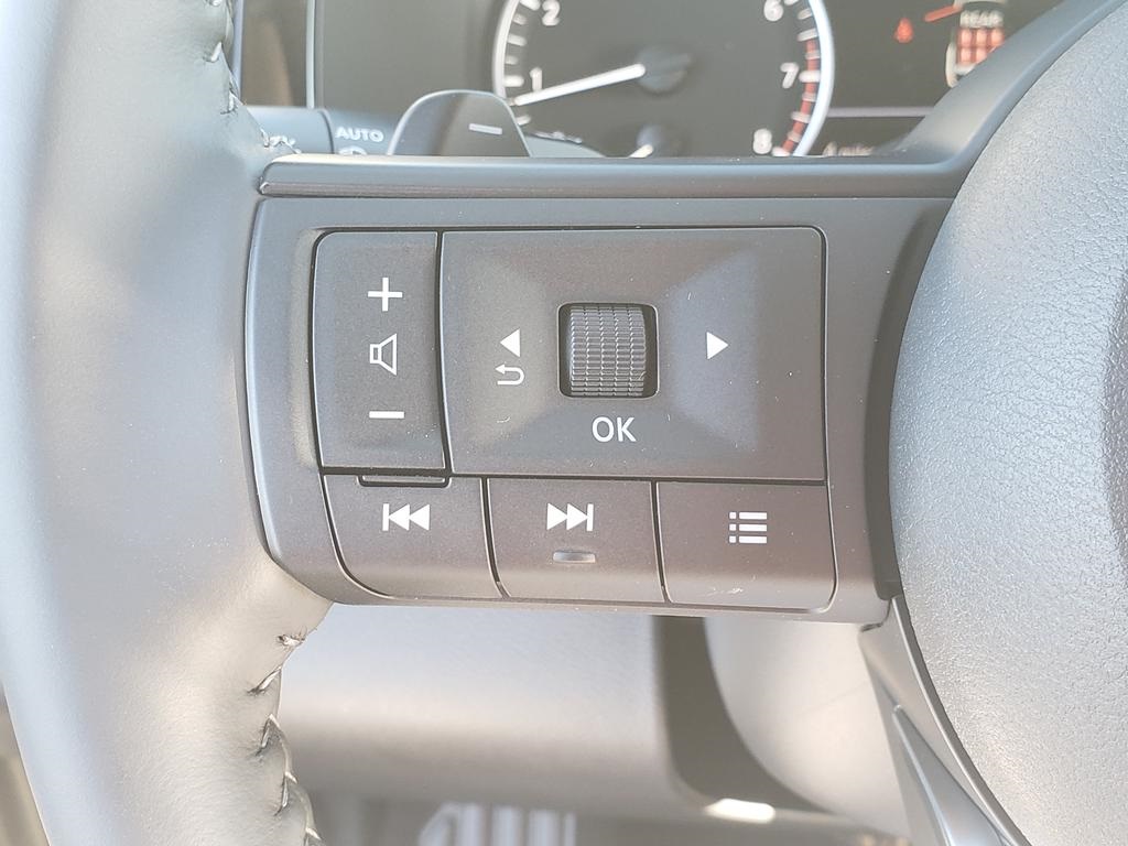 new 2025 Nissan Pathfinder car, priced at $34,887