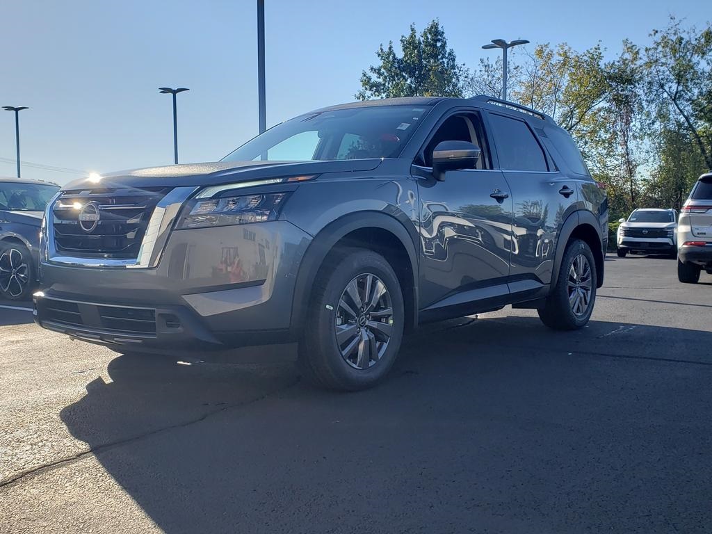 new 2025 Nissan Pathfinder car, priced at $34,887