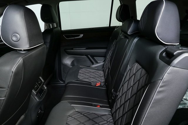 new 2026 Volkswagen Atlas car, priced at $58,812