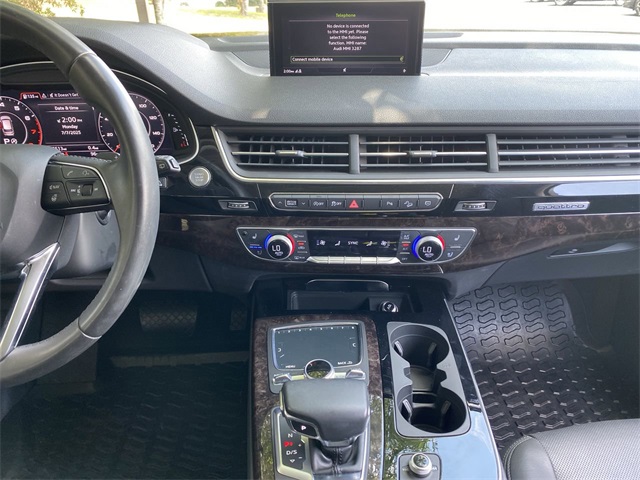 used 2018 Audi Q7 car, priced at $23,058