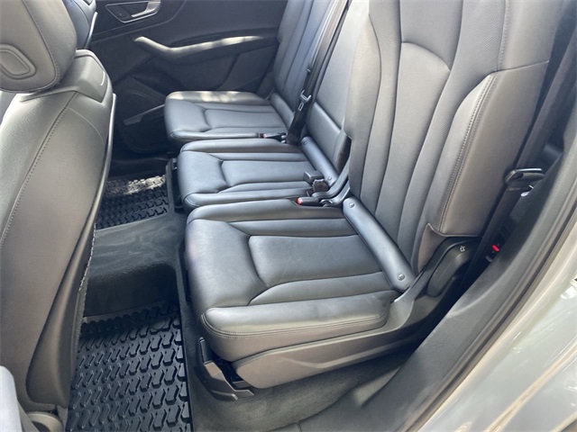 used 2018 Audi Q7 car, priced at $23,058