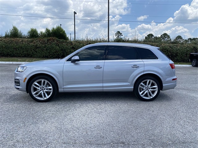 used 2018 Audi Q7 car, priced at $23,058