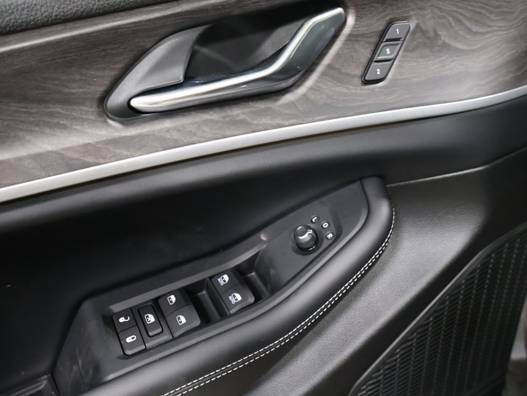 new 2025 Jeep Grand Cherokee L car, priced at $54,932