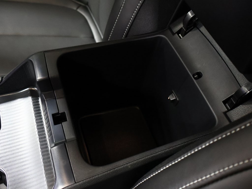 new 2025 Jeep Grand Cherokee L car, priced at $54,932