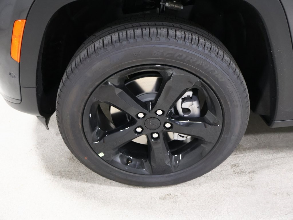 new 2025 Jeep Grand Cherokee L car, priced at $54,932