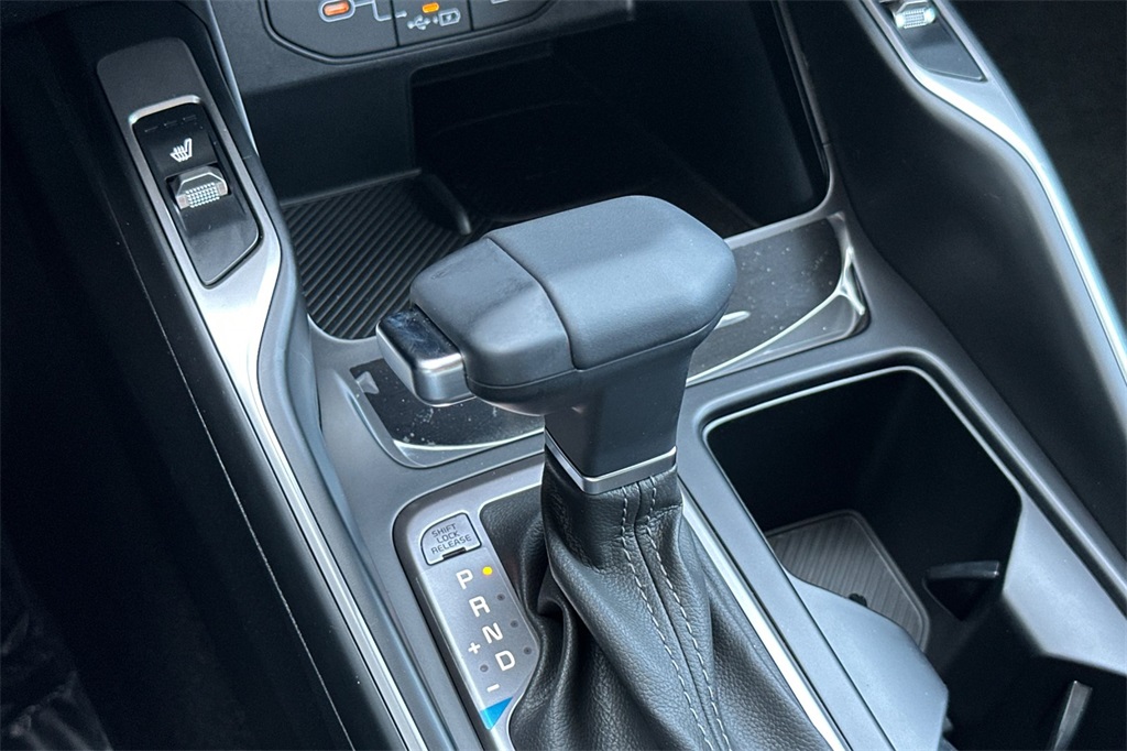 new 2025 Kia Sorento car, priced at $37,374