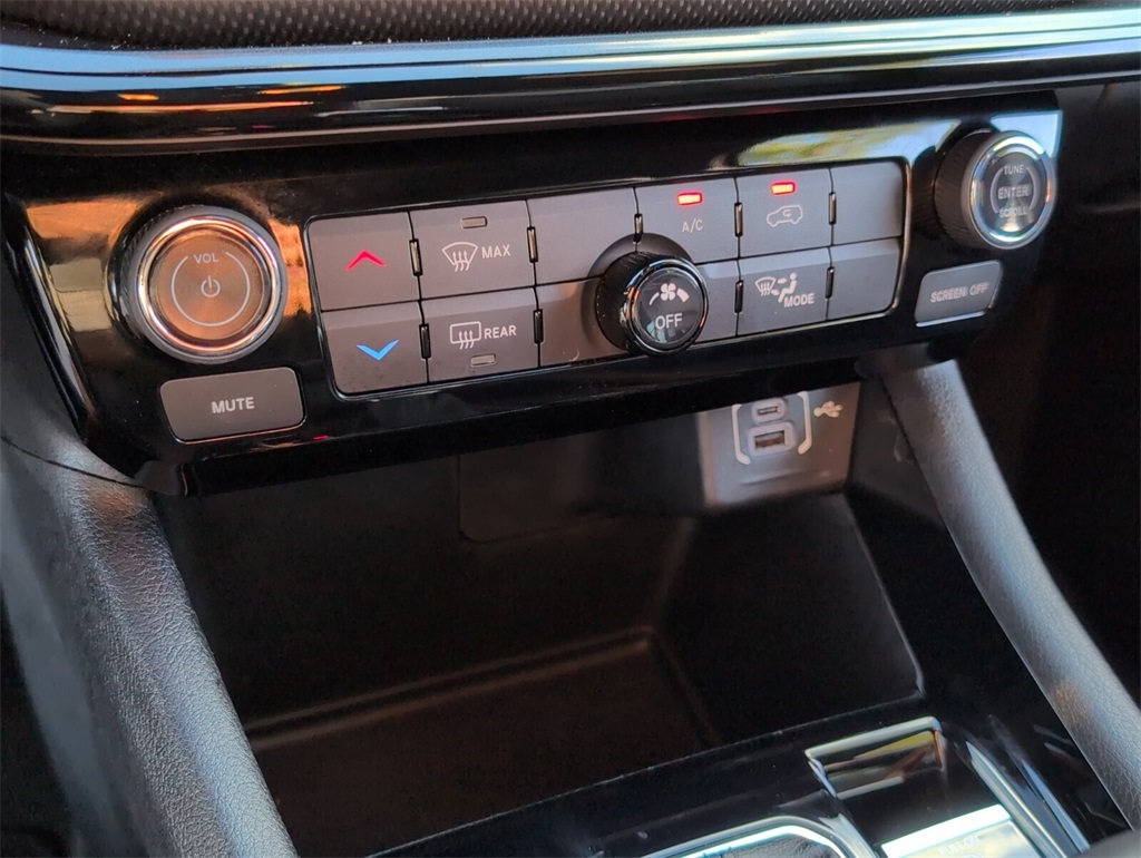 used 2022 Jeep Compass car, priced at $18,868