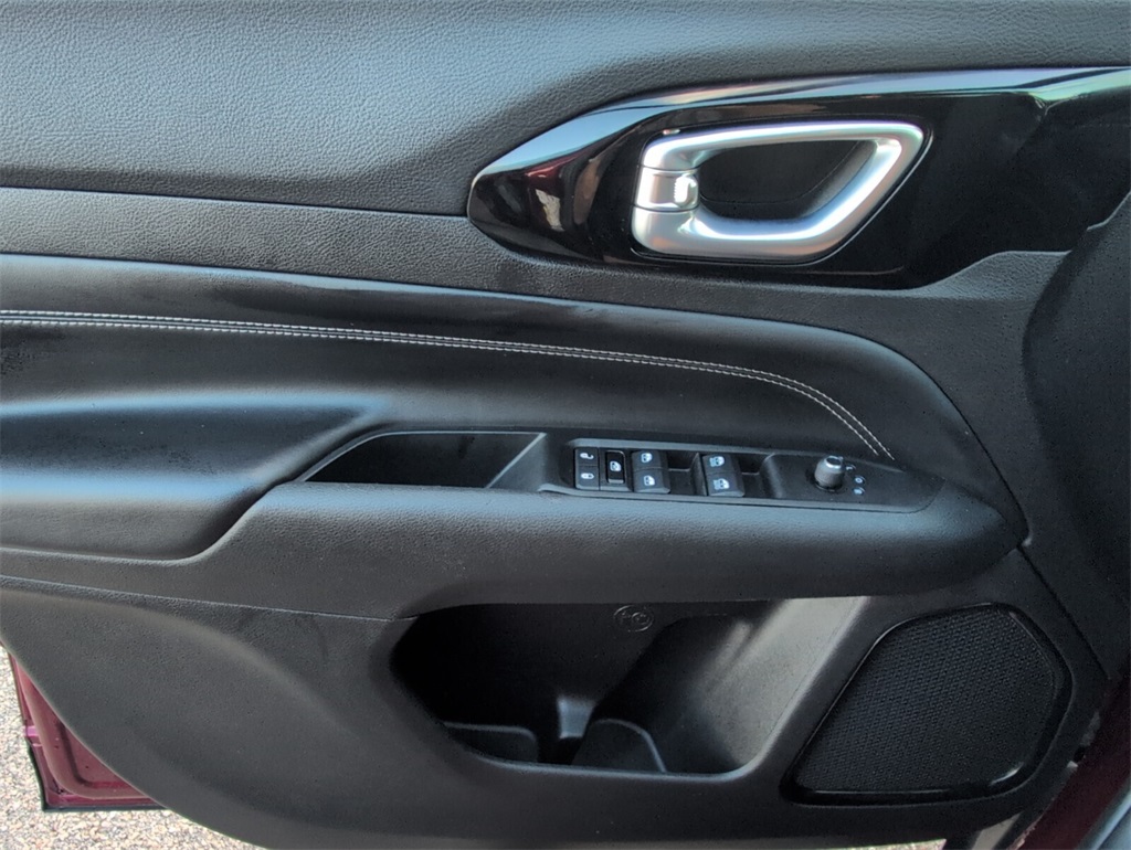 used 2022 Jeep Compass car, priced at $18,868