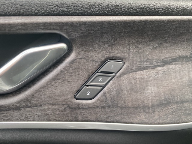 new 2025 Jeep Grand Cherokee car, priced at $43,662