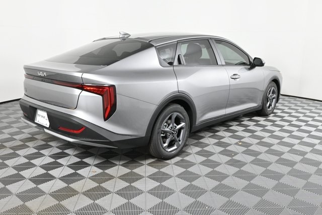 new 2025 Kia K4 car, priced at $25,156