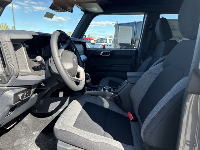 new 2025 Ford Bronco car, priced at $44,611