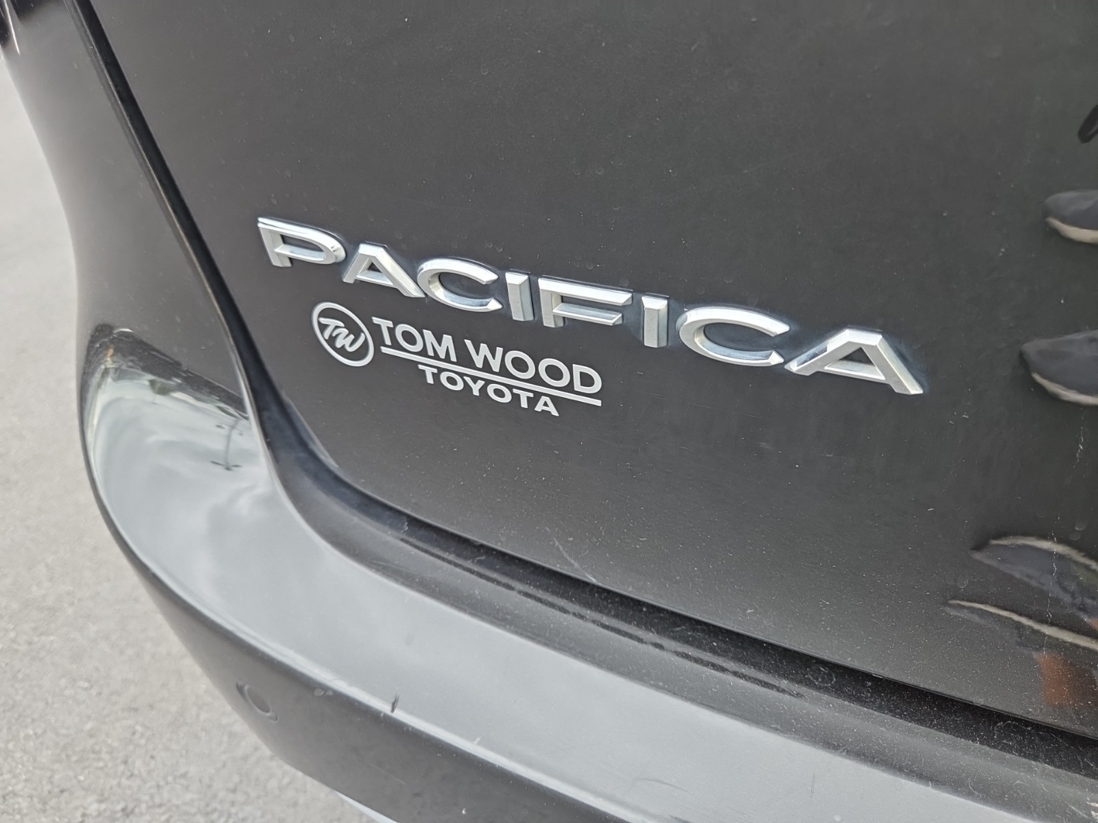 used 2017 Chrysler Pacifica car, priced at $14,132