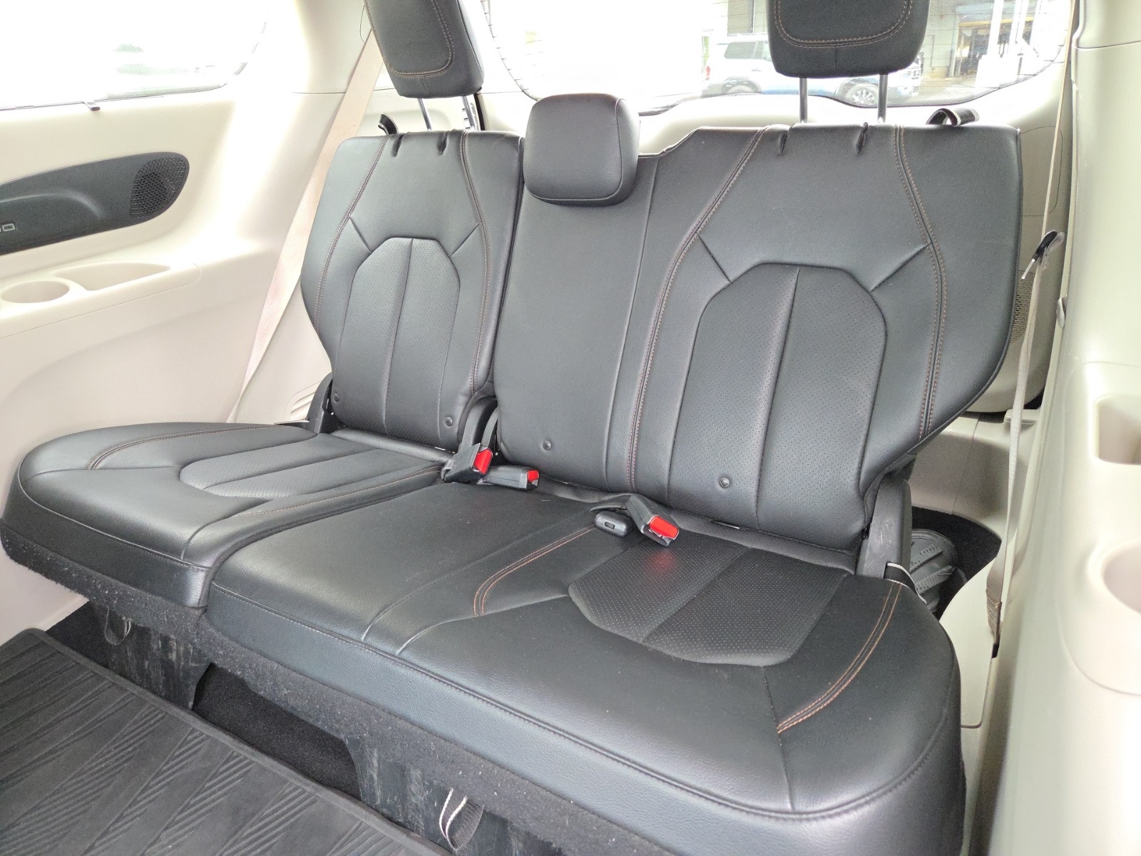 used 2017 Chrysler Pacifica car, priced at $14,132