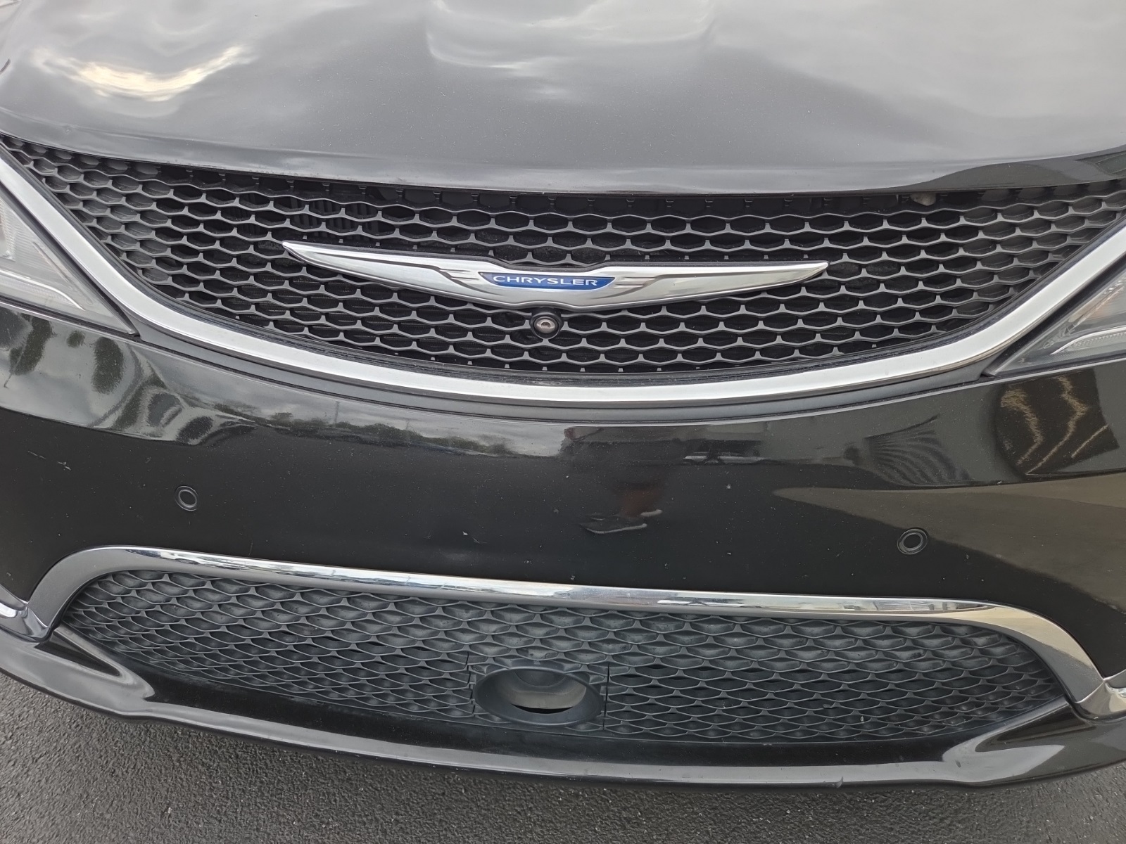 used 2017 Chrysler Pacifica car, priced at $14,132