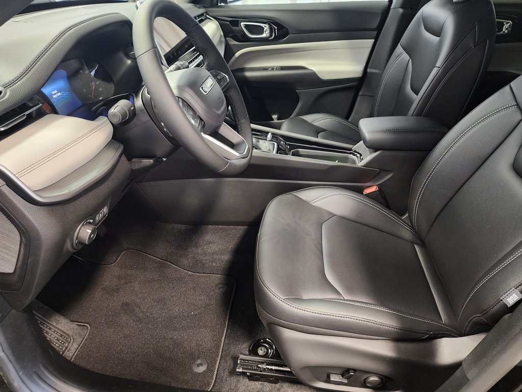 new 2025 Jeep Compass car, priced at $32,743