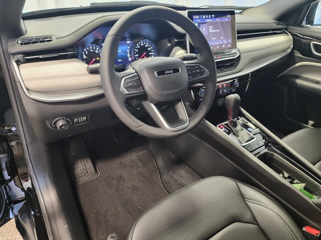 new 2025 Jeep Compass car, priced at $32,743