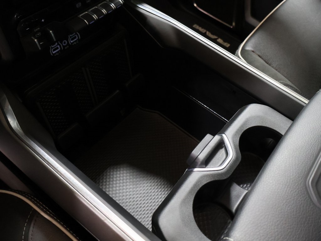 new 2025 Ram 2500 car, priced at $82,626