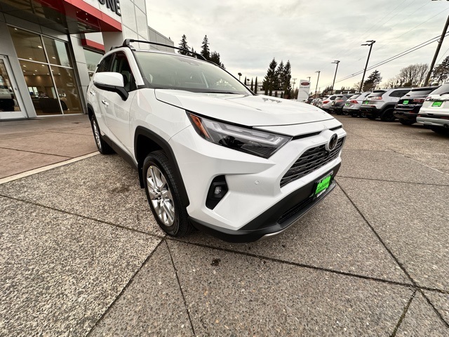 new 2025 Toyota RAV4 car