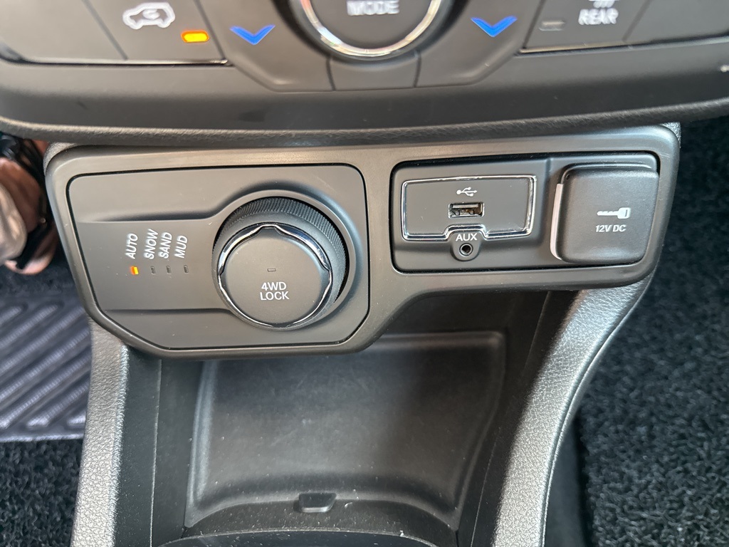used 2021 Jeep Renegade car, priced at $21,900