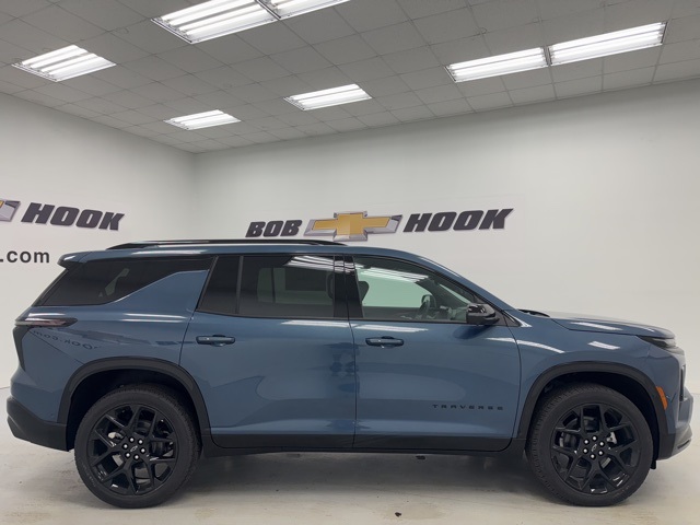 new 2026 Chevrolet Traverse car, priced at $57,295