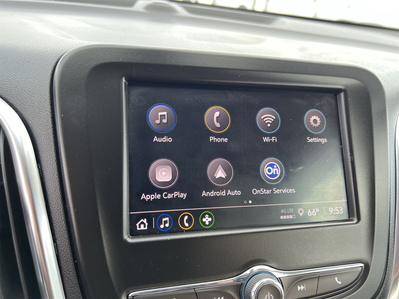 used 2024 Chevrolet Equinox car, priced at $23,991