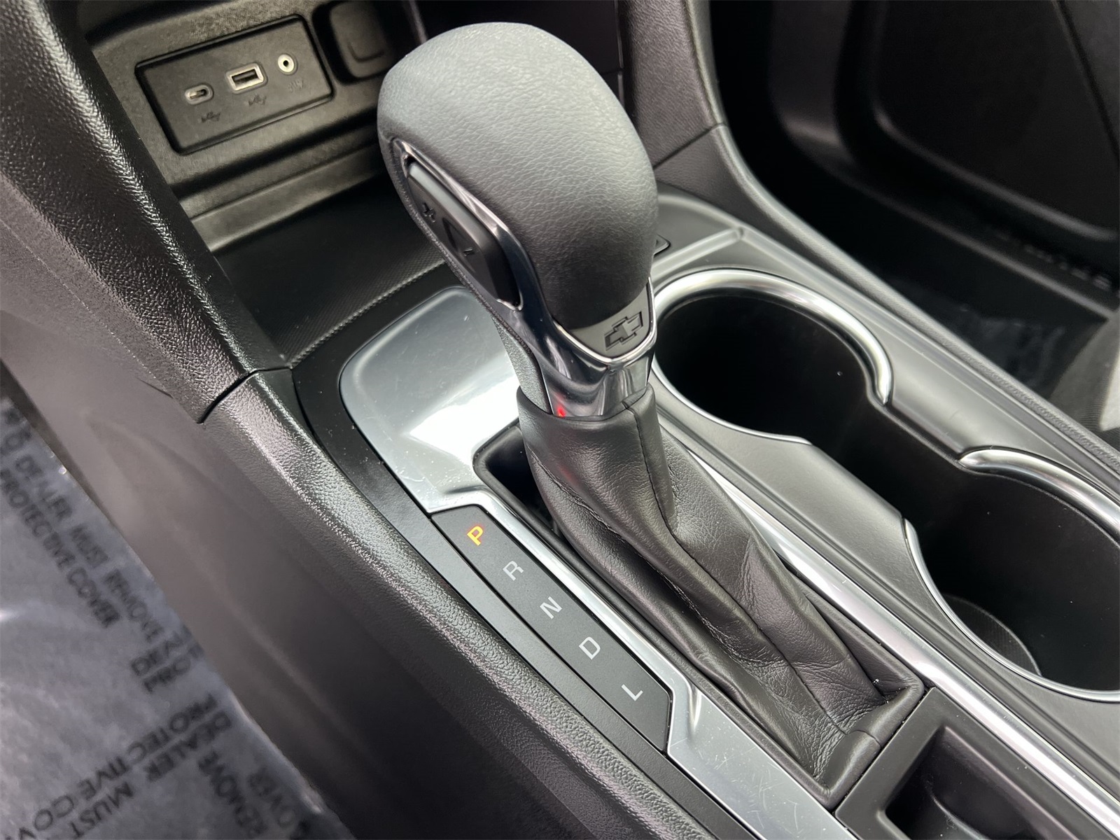 used 2024 Chevrolet Equinox car, priced at $23,991