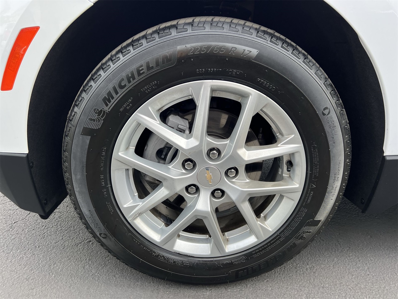 used 2024 Chevrolet Equinox car, priced at $23,991