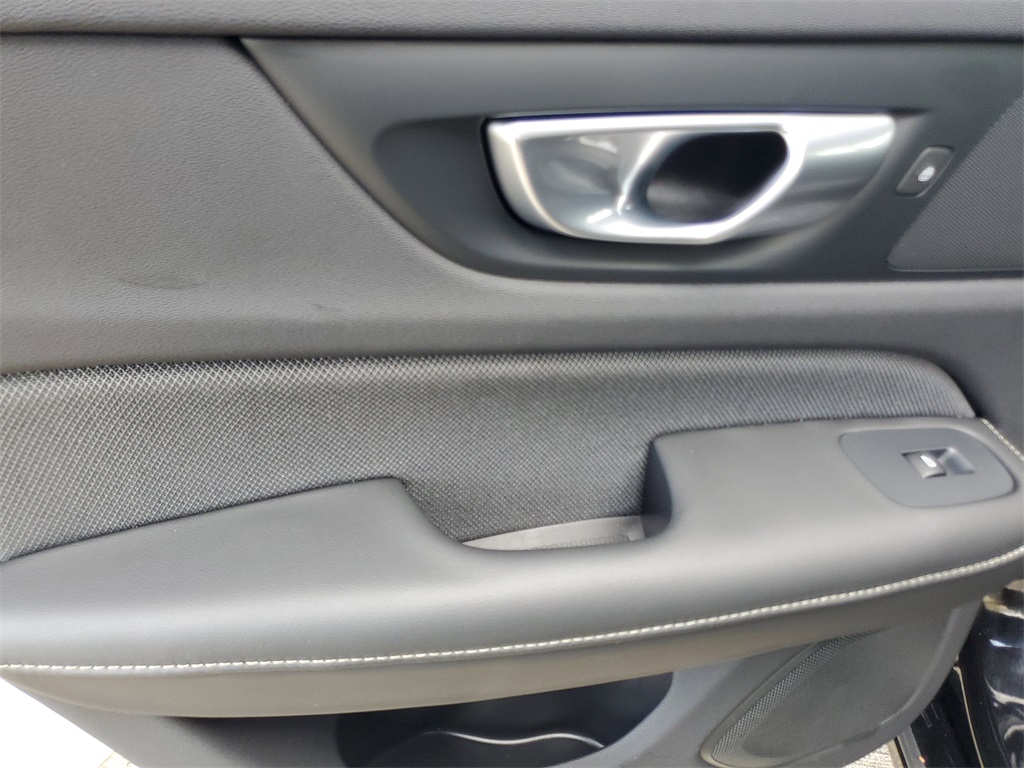 used 2024 Volvo S60 Recharge Plug-In Hybrid car, priced at $39,495