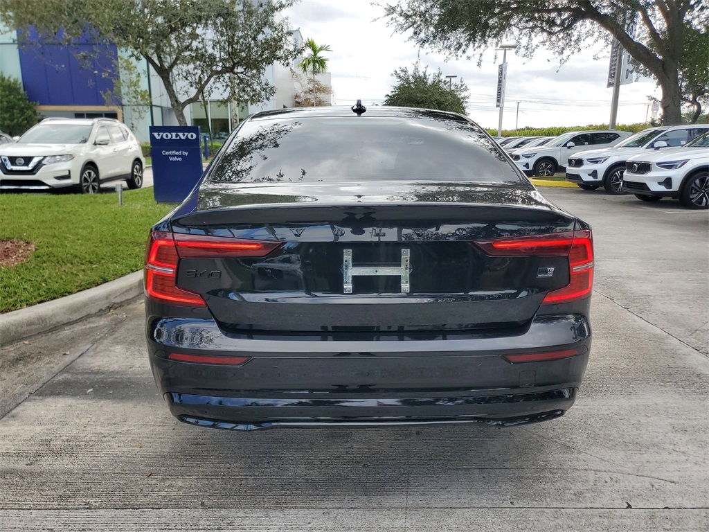 used 2024 Volvo S60 Recharge Plug-In Hybrid car, priced at $39,495