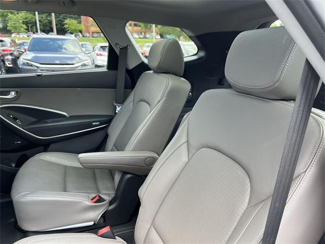 used 2014 Hyundai Santa Fe car, priced at $10,540
